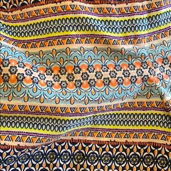 Shorts w/pockets - Picture 4 of 8